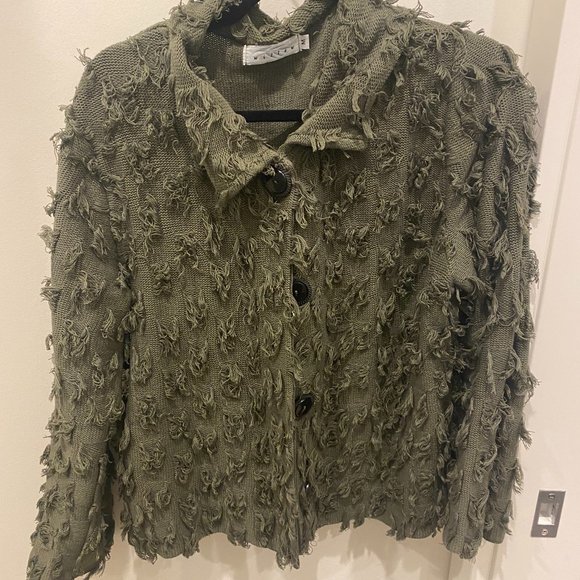 Willow Green Jacket - Picture 2 of 3